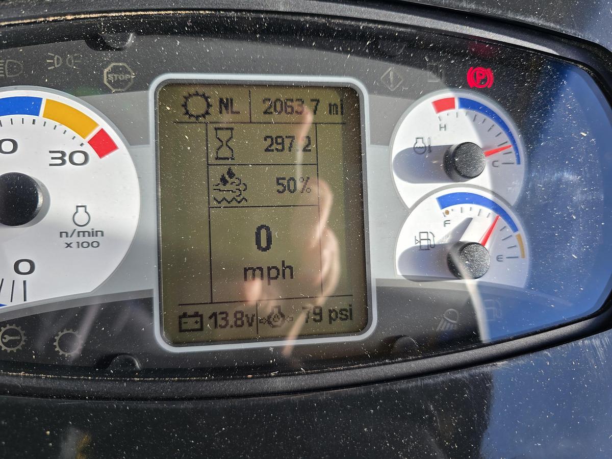 Used 2022 New Holland SC103 Balewagon w/ 300 hrs