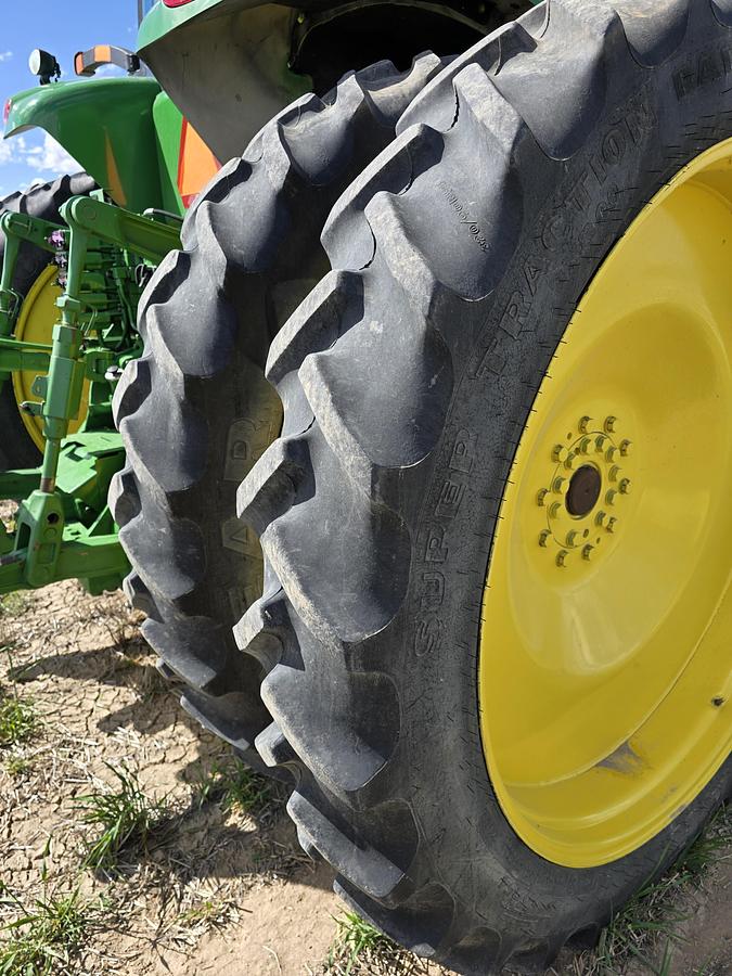 Used 2012 John Deere 8285R Tractor w/ IVT