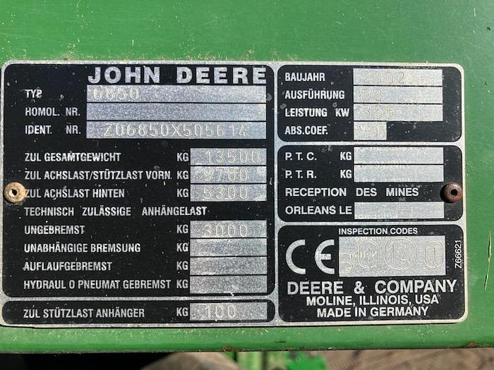 Used 2002 John Deere 6850 Forage Harvester w/ Pickup Header