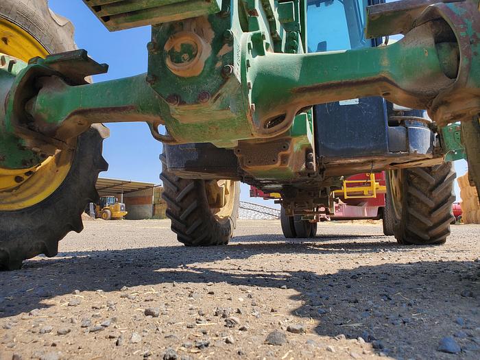 Used 1998 John Deere 8400 Tractor