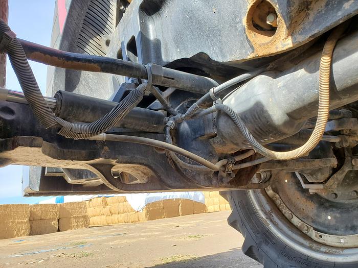 Used 2006 Case MX305 Tractor