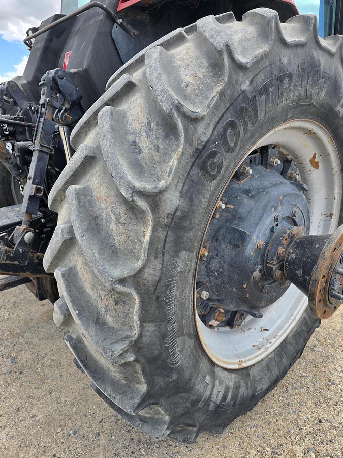 Used 1994 Case 7240 Tractor