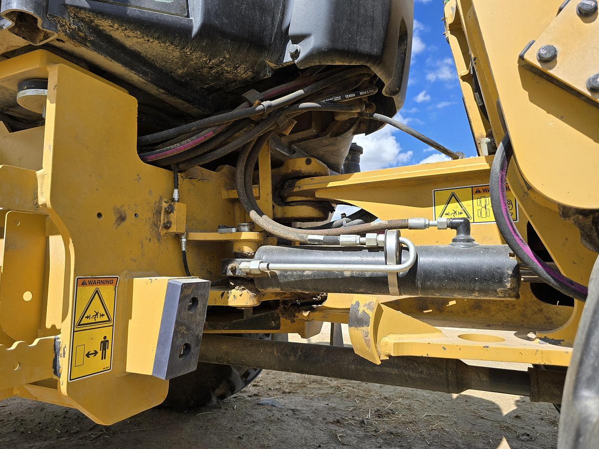 Used 2022 Caterpillar 908M Wheel Loader ** Going to Auction **