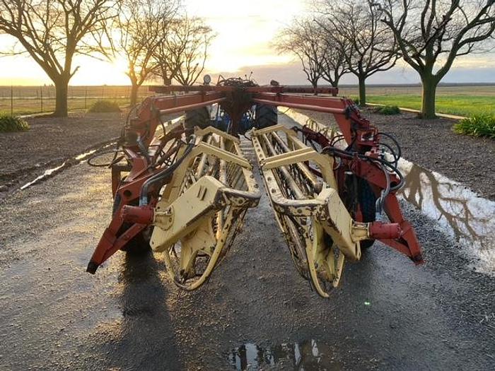 Used New Holland 216 Rake