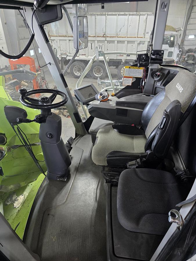 Used 2017 Claas Jaguar 980 Forage Harvester / Chopper
