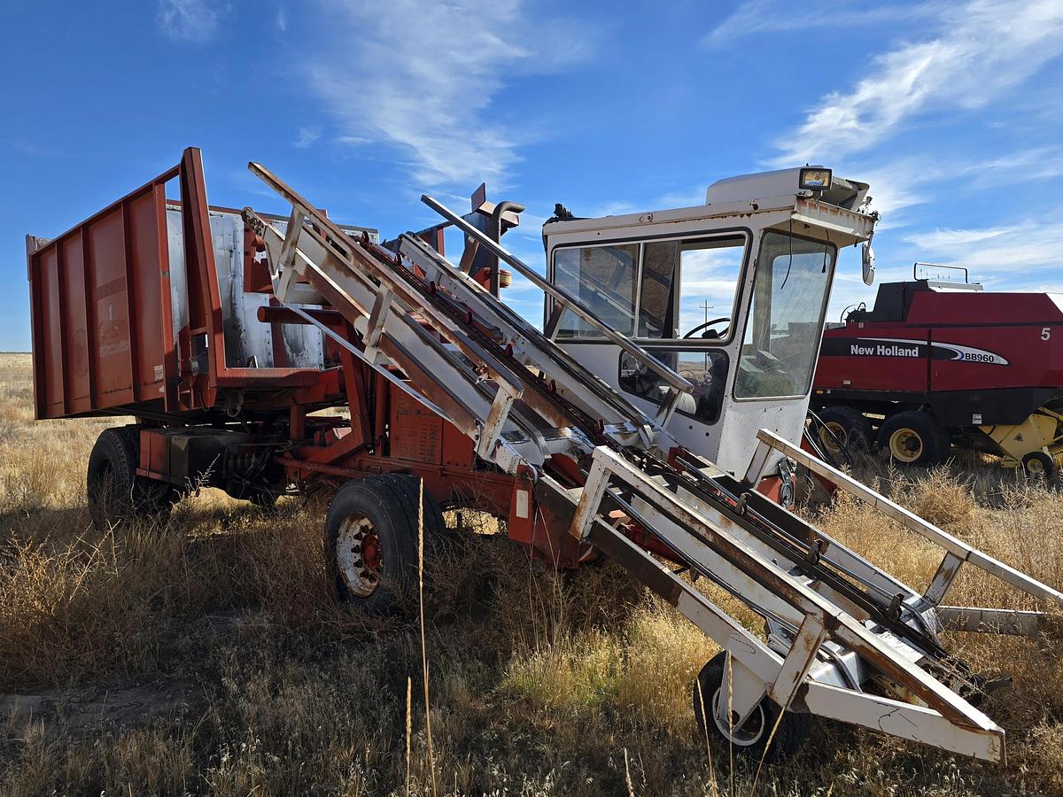 Used Freeman 5000 Bale Stacker