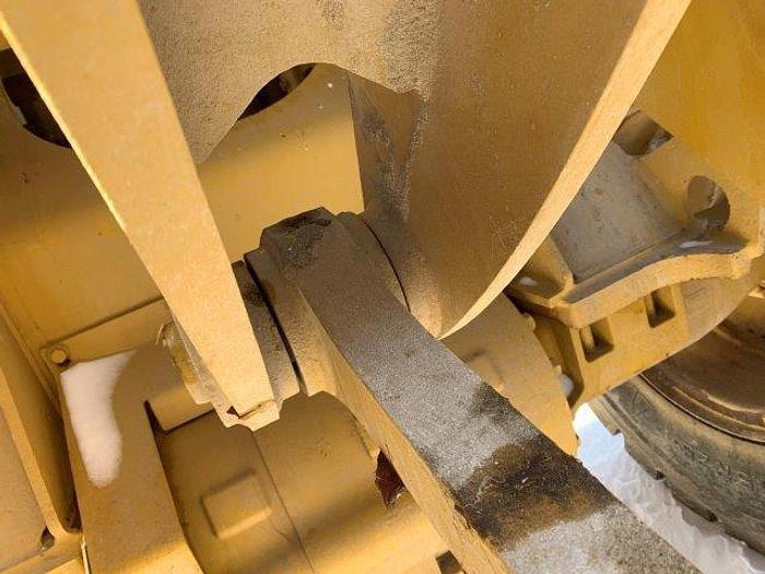 Used Caterpillar 930K