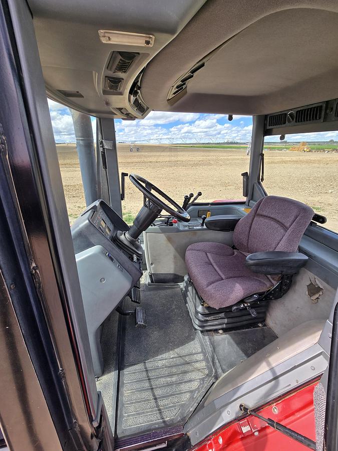 Used 1994 Case 7240 Tractor