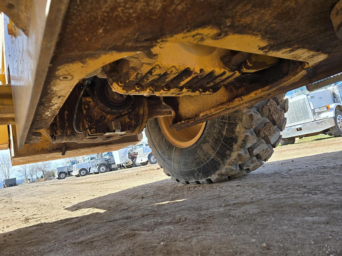 Used 2013 John Deere 544K Wheel Loader