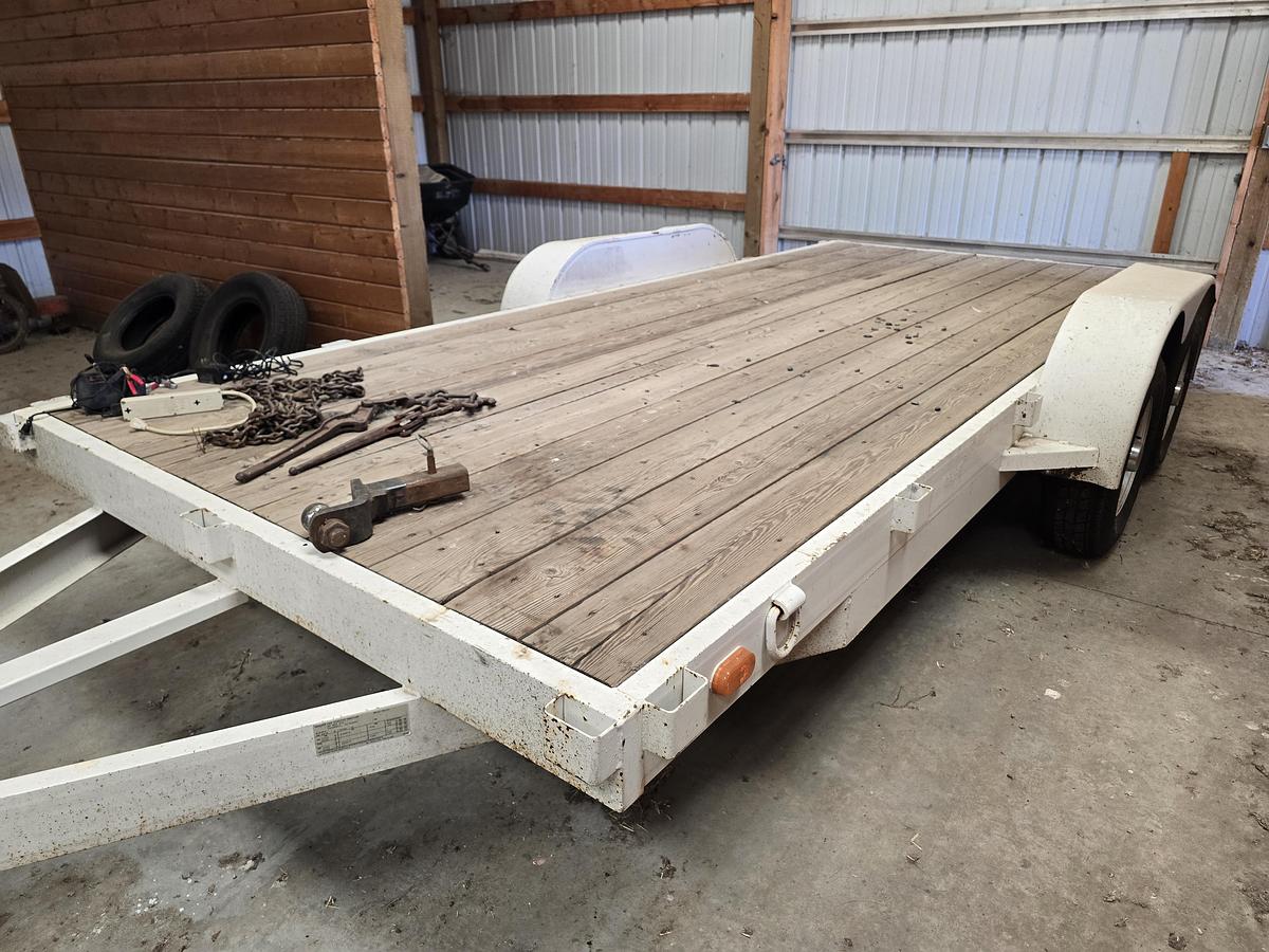 Used 2001 C&B 16' Flatbed Equipment Trailer