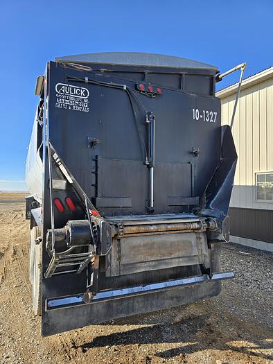 Used 2011 42' Aulick Belt Trailer