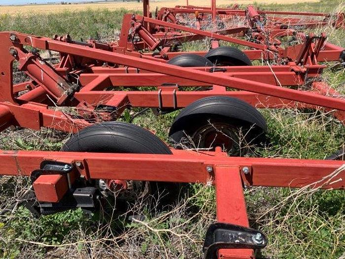 Used Case IH 5800/4300 Field Cultivator 50 ft