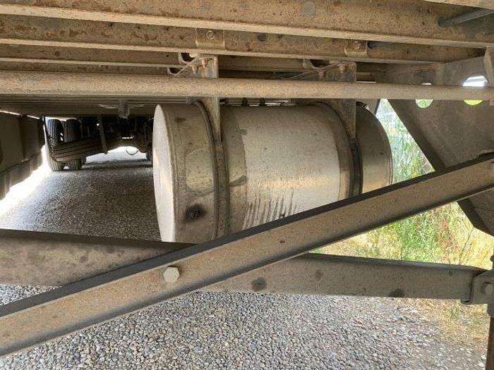 Used 2016 Utility 3000R 53' Refer Trailer