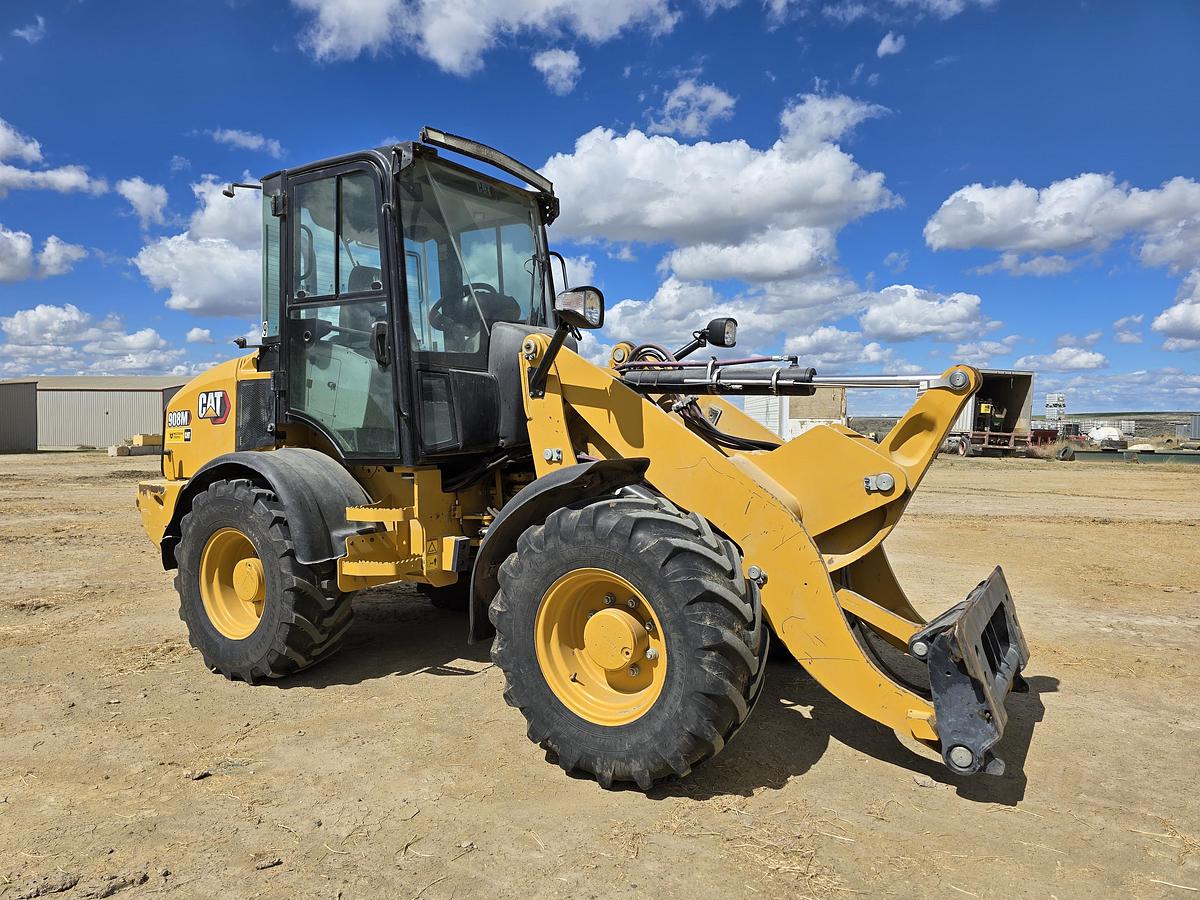 Used 2022 Caterpillar 908M Wheel Loader ** Going to Auction **