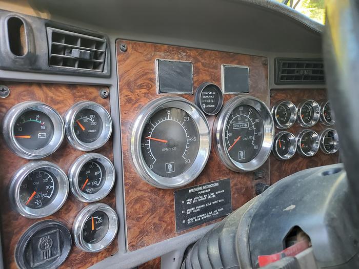 Used 2003 Kenworth T800 Super Heavy Duty Dump Truck ** New Factory Engine w/ Warranty **