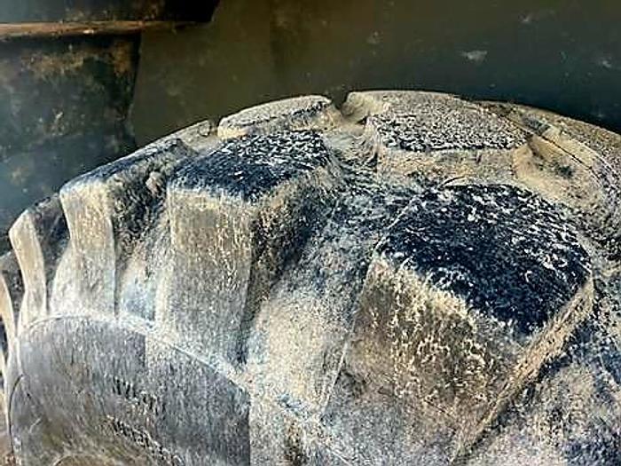 Used 2017 Liebherr L550 Wheel Loader w/ 4500 hrs