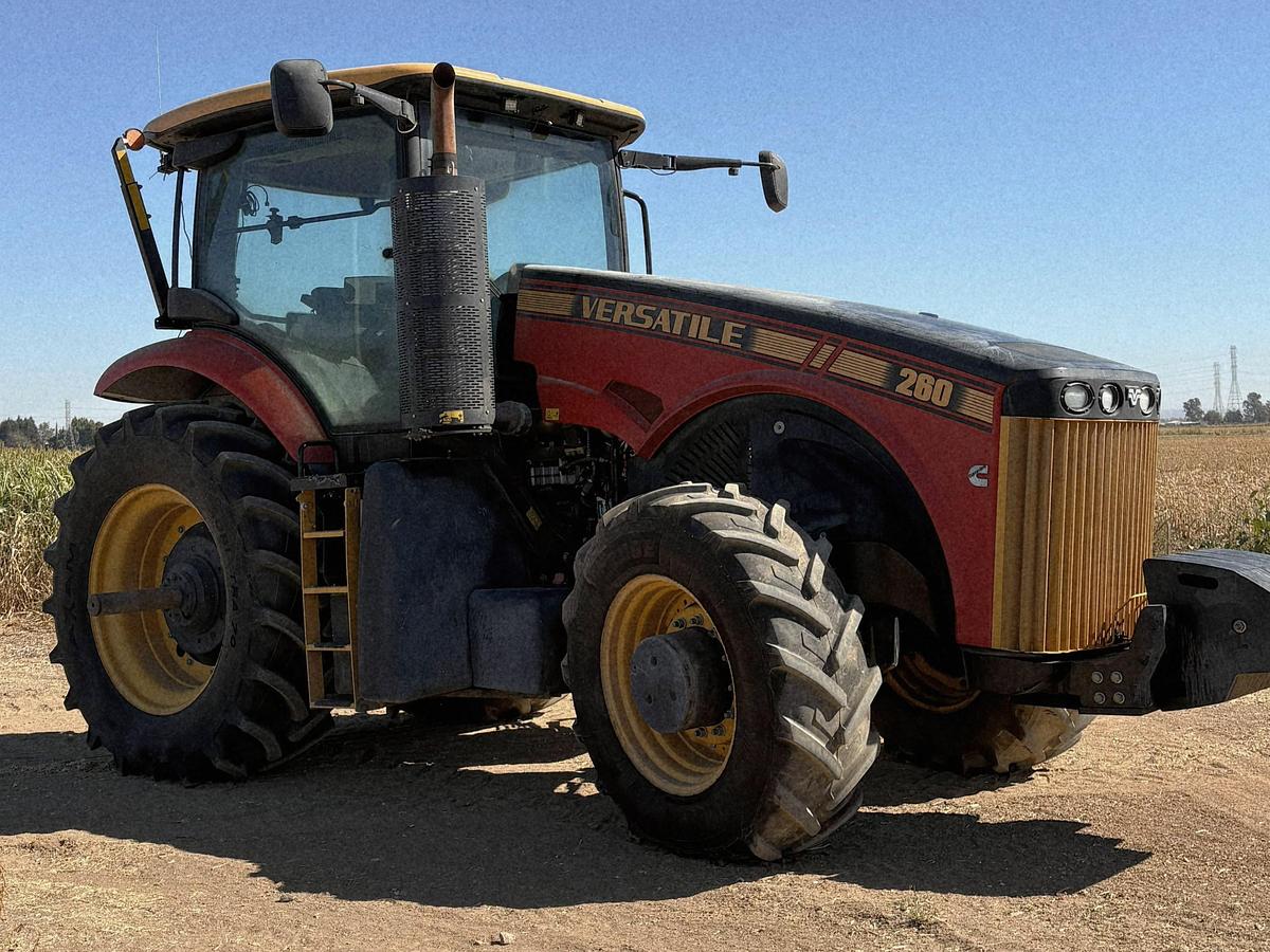 Used 2016 Versatile 260 Tractor