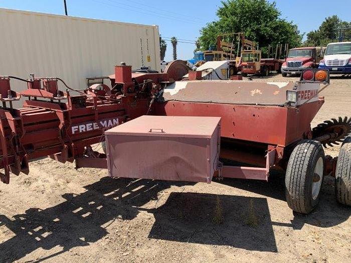 Used Freeman 370T 14X22 Chambered baler