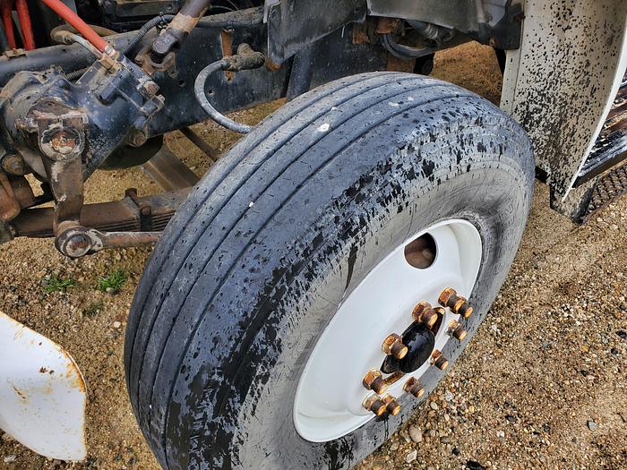 Used Ford F800 Dump Truck w/ Automatic Transmission