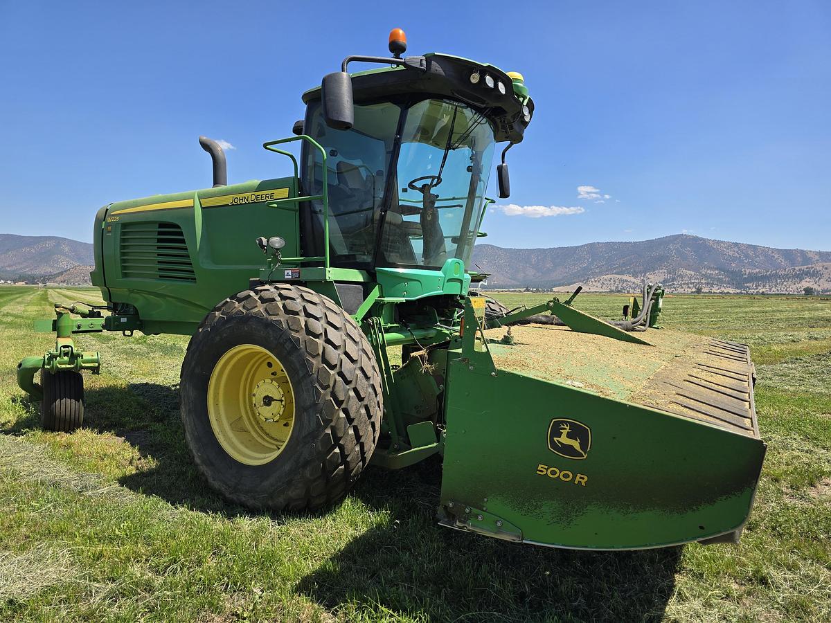 Used 2014 John Deere W235 Rotary Windrower w/ 2200 hrs