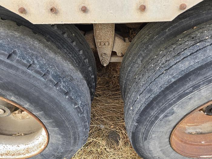 Used 1974 Wilson 42' Cattle / Livestock Trailer