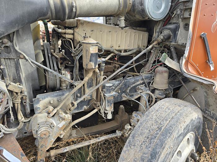 Used 1986 Freightliner Truck