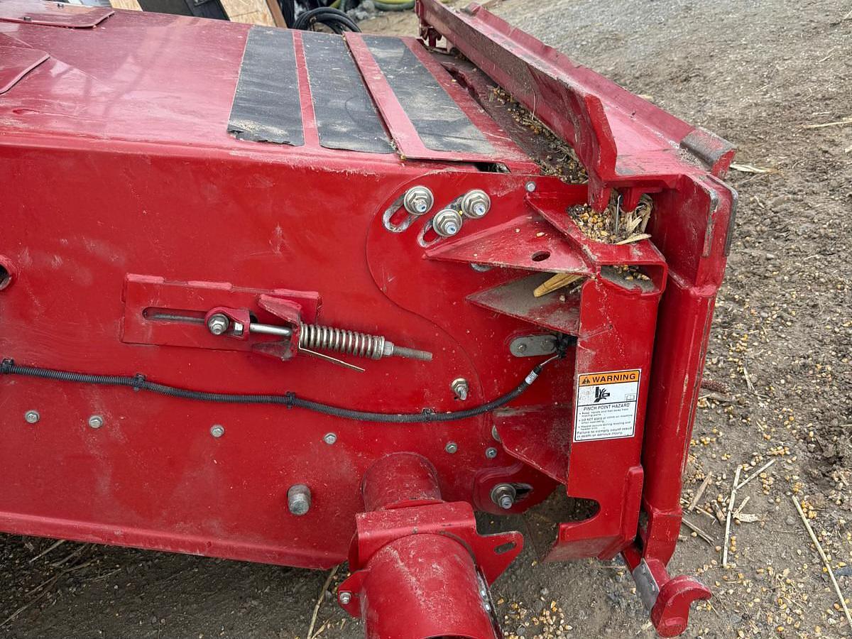 Used 2010 Case 8120 Combine w/ 4000 eng hrs