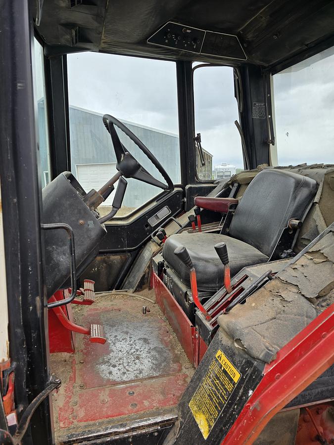 Used International 1486 Tractor w/ Loader