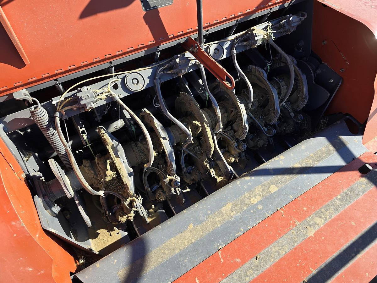 Used 2008 Massey Ferguson 2170 Baler