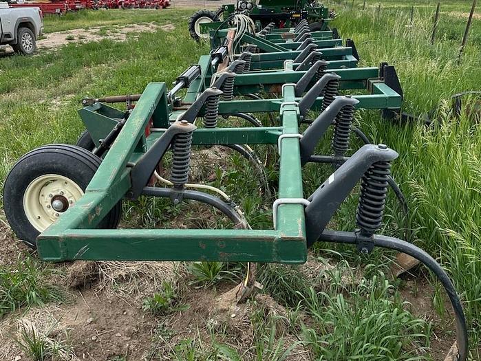 Used Farm Fab 12 Row Potato Markout Bar