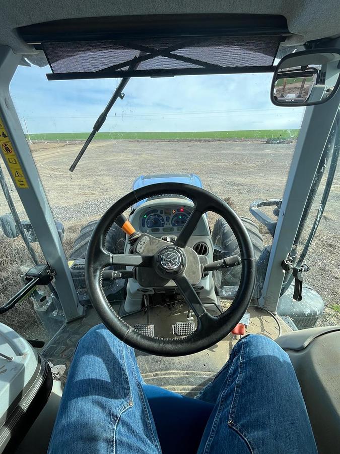 Used 2016 New Holland T7.260 Tractor w/ CVT Trans