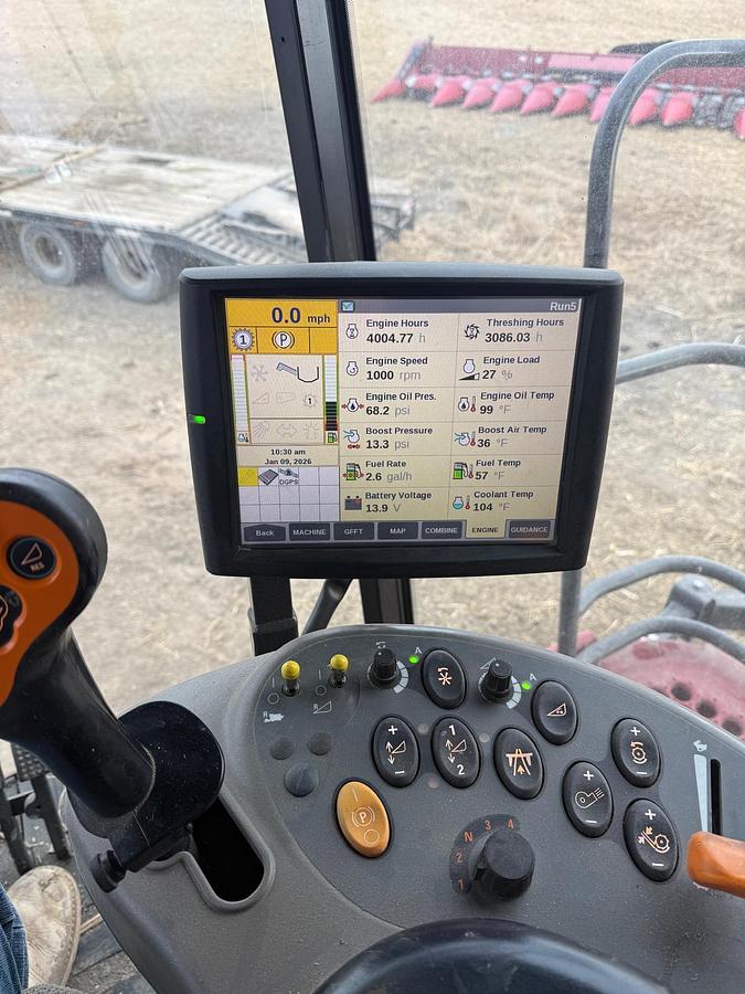 Used 2010 Case 8120 Combine w/ 4000 eng hrs