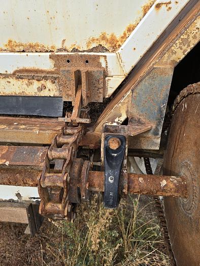 Used 98' Ford Louisville Silage Truck w/ Allison Trans