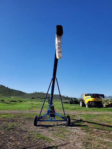 Used Brandt 837 Grain Auger