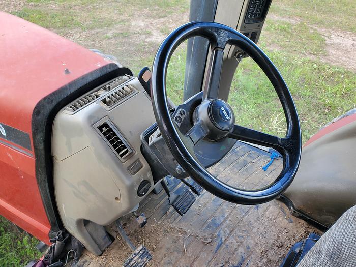 Used 2009 Case Magnum 275 Tractor
