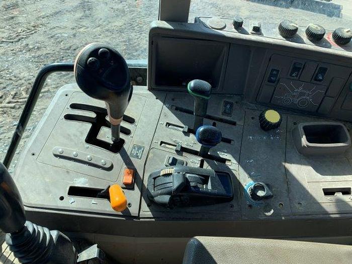 Used John Deere 7330 Premium