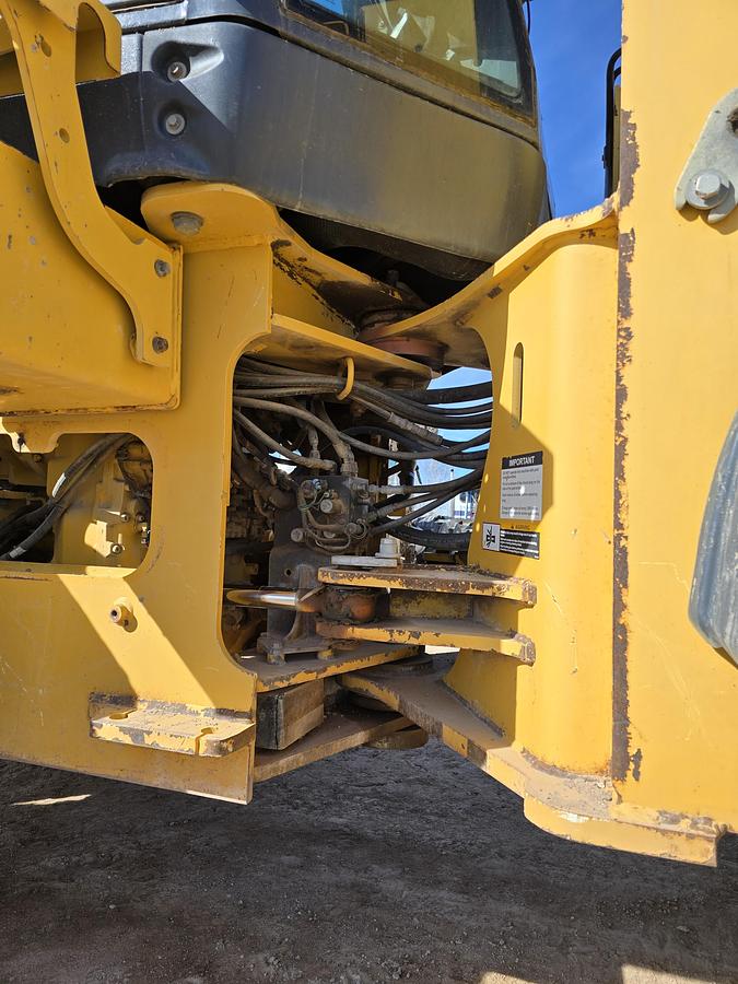 Used 2013 John Deere 544K Wheel Loader