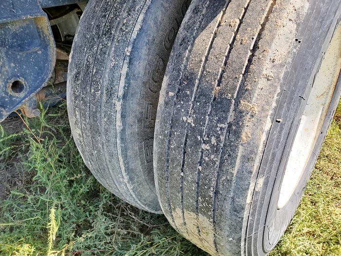 Used 48' + 30' Hay / Flatbed Trailer Set - Reinke w/ Western