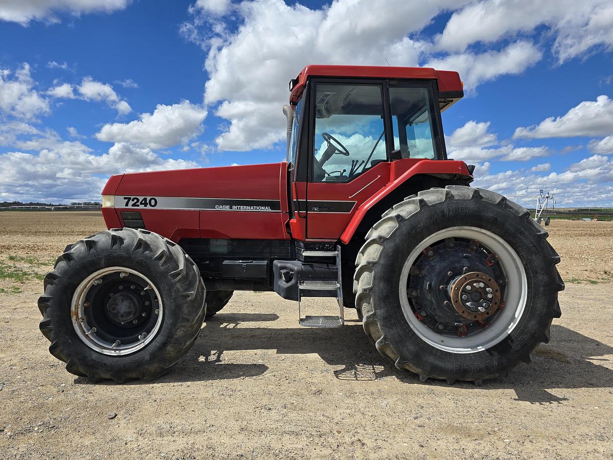 Used 1994 Case 7240 Tractor
