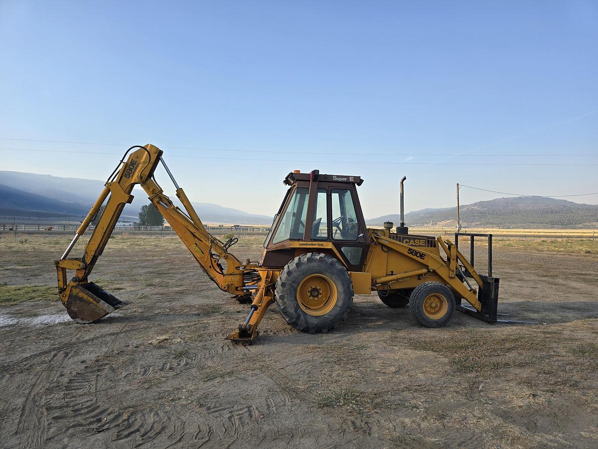Used Case 580 Super E Backhoe