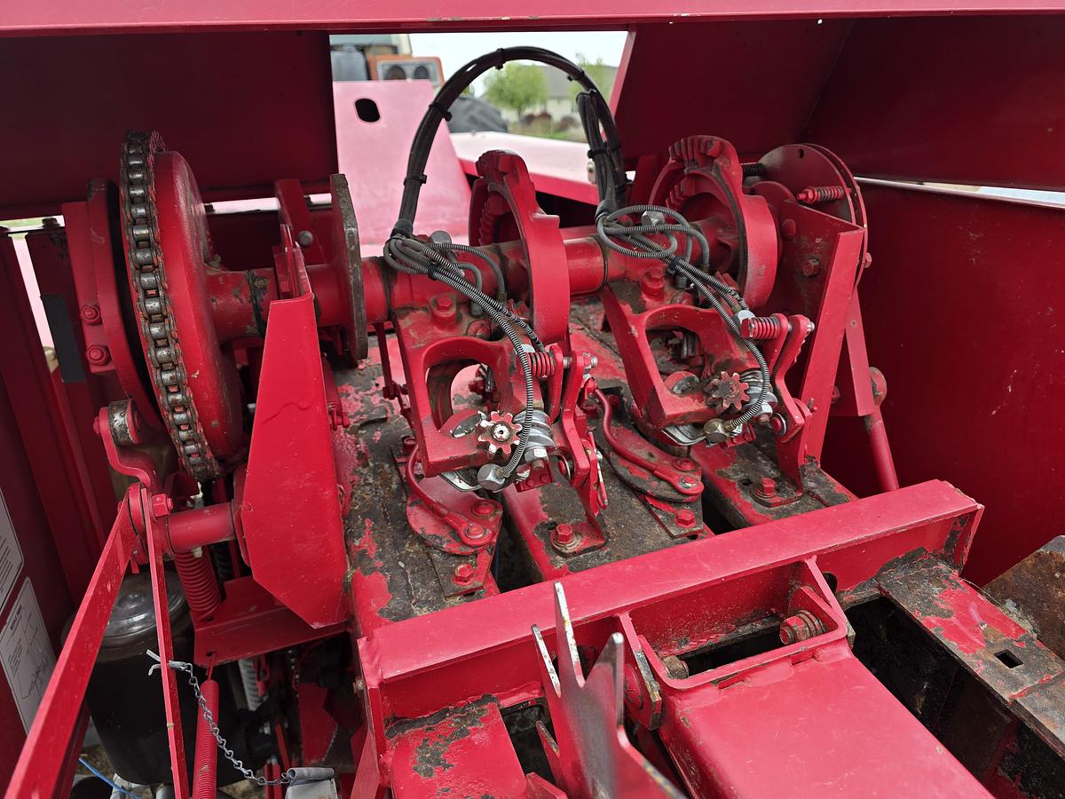 Used 2014 Massey Ferguson 1841 Baler