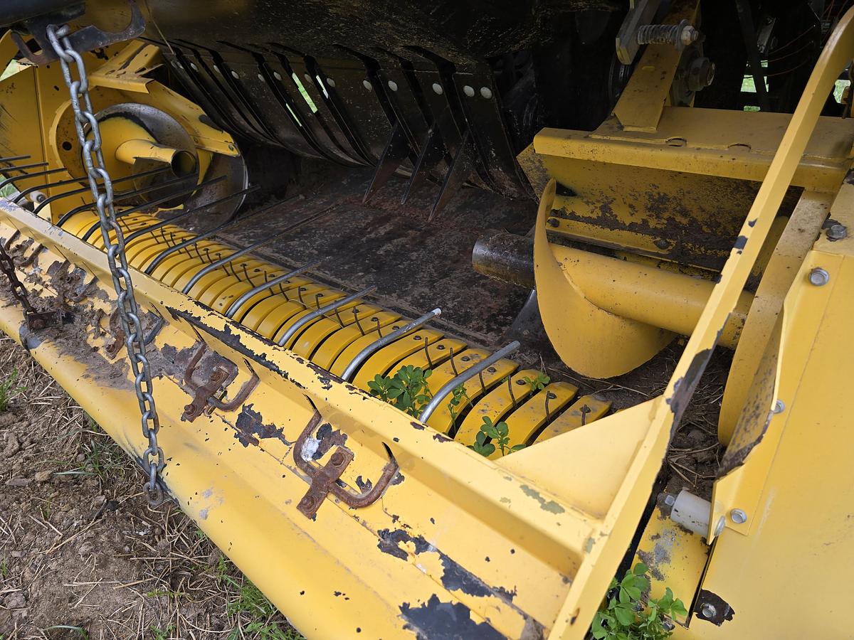 Used 2012 New Holland BB9080 3x4 Baler ** Only 10k Bales **