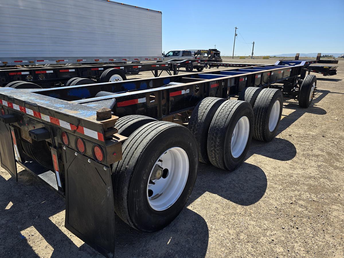 Used 40' Pratt Container / Chassis Trailer - 4 Axle