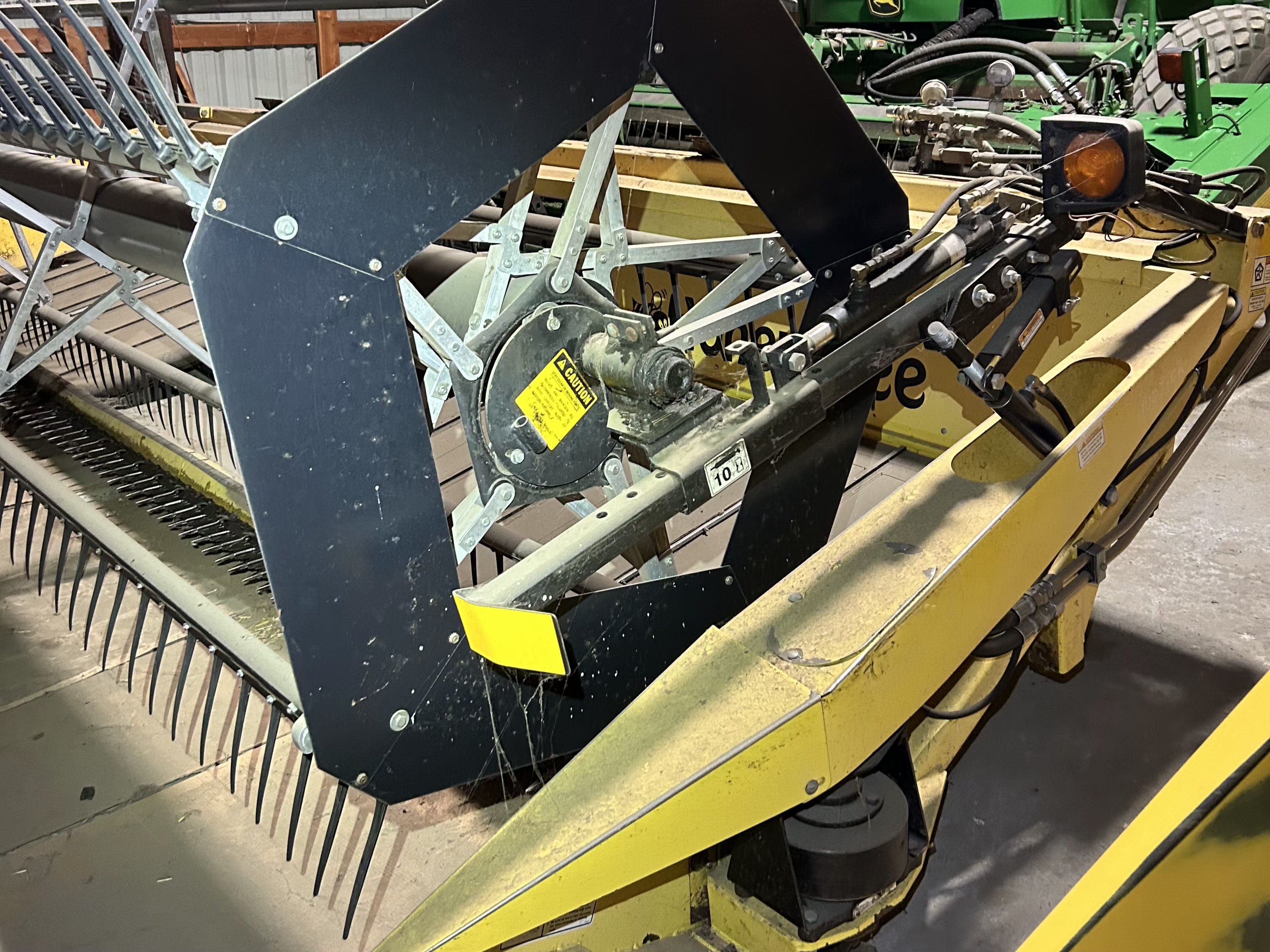 Used 18' Honey Bee SP18 Draper Header for JD Windrower