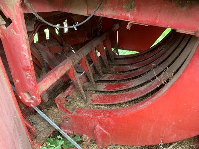 Used Case IH  8590 4x4 Baler