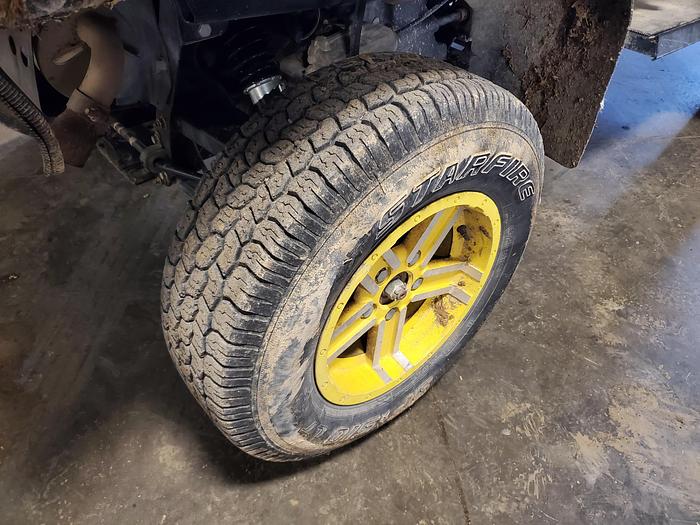 Used 2011 John Deere 825i UTV w/ Electric Dump