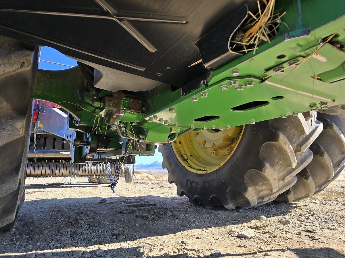 Used 1996 John Deere 8400 Tractor