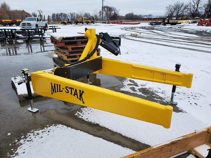 2024 Mil-Stak FS/2100 Bale Stacker + Feeder / Flaker