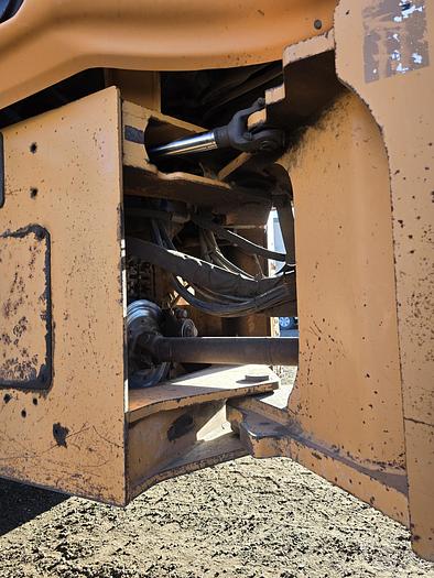 Used 2009 Case 621E Wheel Loader