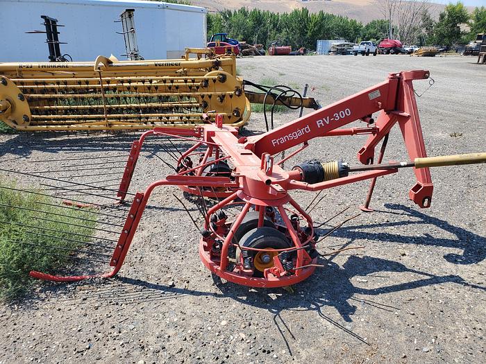 Used 10' Fransgard RV-300 Tedder